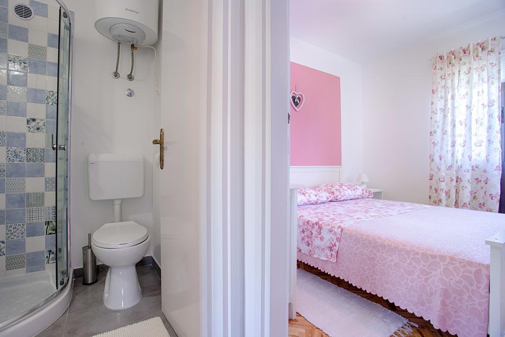 Apartment Dijana Podstrana Bagian luar foto