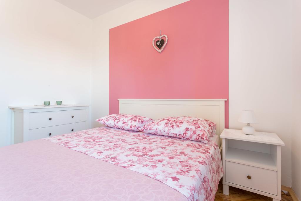 Apartment Dijana Podstrana Bagian luar foto