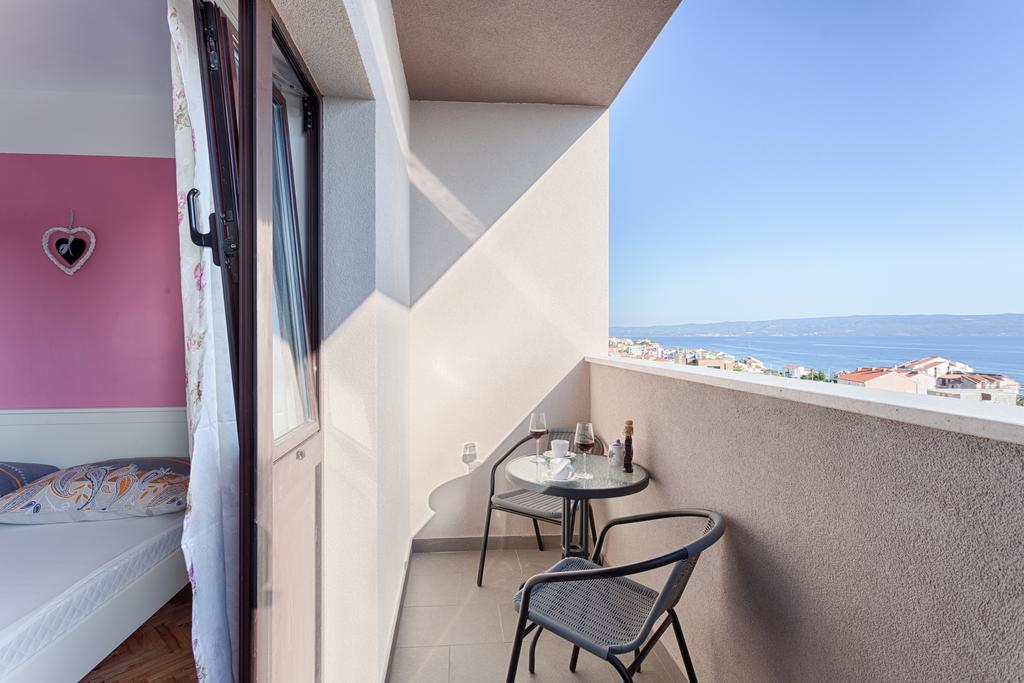 Apartment Dijana Podstrana Bagian luar foto